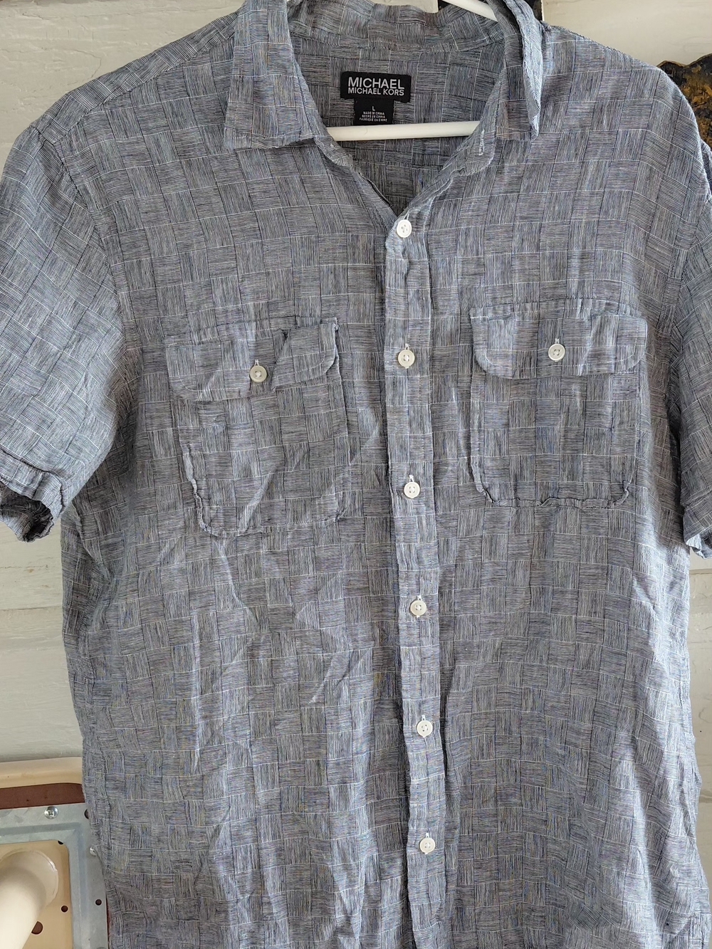 Michael Kors Men's Short Sleeve Button-Down Shirt in Light Blue and Gray